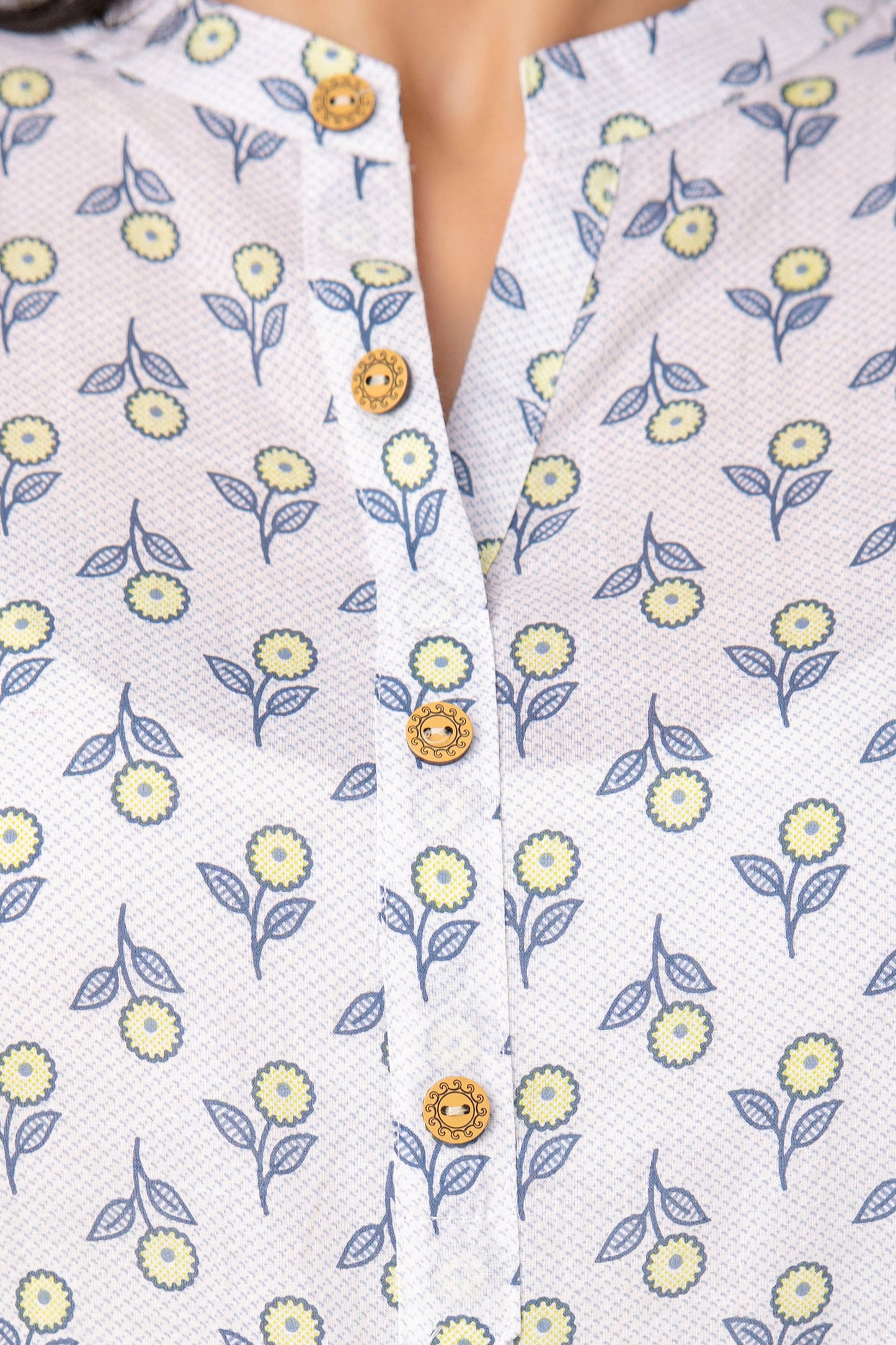 White Printed Cotton Kurti for Women – Soft & Breathable Summer Wear